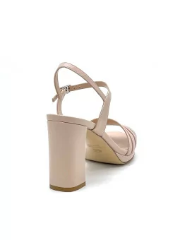 Nude colour leather sandal with platform. Leather lining, leather sole. 8 cm hee