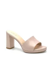 Nude colour leather mule with platform. Leather lining, leather sole. 8 cm heel 