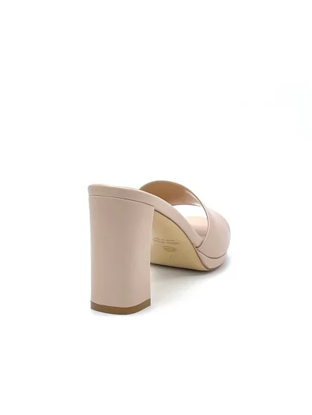 Nude colour leather mule with platform. Leather lining, leather sole. 8 cm heel 