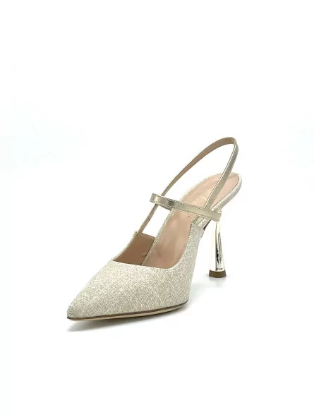 Gold laminate fabric and leather slingback with gold enamelled heel. Leather lin