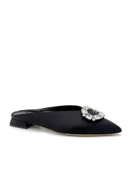 Black silk mule with jewel accessory. Leather lining, leather sole. 1 cm heel.
