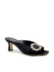 Black silk mule with jewel buckle. Leather lining, leather sole. 5,5 cm heel.