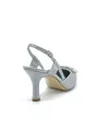 100% grey silk slingback with “navette” handmade embroidery. Leather lining.