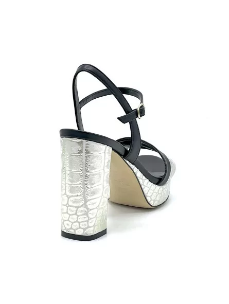 Black leather and white/gold printed leather sandal. Leather lining. Leather sol