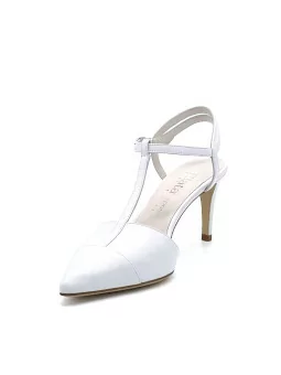 White leather slingback with a T-strap. Leather lining. Leather sole. 7,5 cm hee