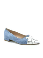 White leather and blue jeans fabric ballerina with “flower” detail. Leather 