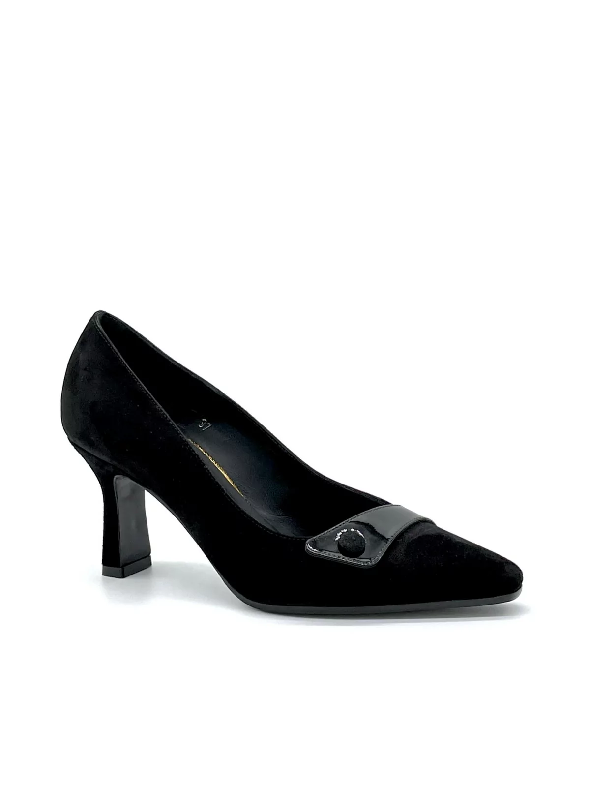 Black suede and patent leather pump with covered button. Leather lining, leather