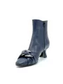Blue leather boot with dark silver accessory. Leather lining, leather sole. 5,5 