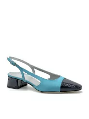 Teal- colour silk satin and blue patent leather slingback. Leather lining. Leath