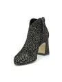 Beige and black printed suede boot. Leather lining, leather and rubber sole. 7,5