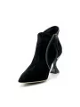 Black suede and glitter boot. Leather lining, leather and rubber sole. 7,5 cm he