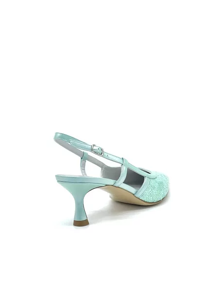 Mint colored iridescent leather and paillettes fabric slingback. Leather lining,