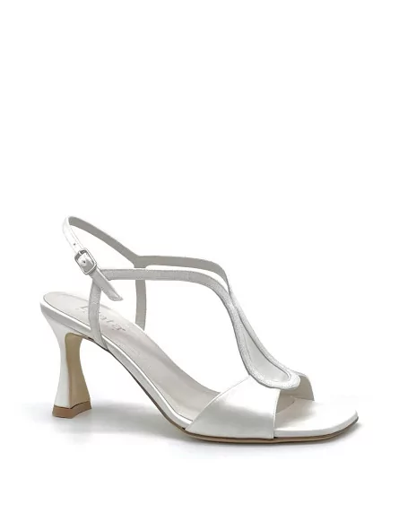 White silk sandal with white glitter fabric insert. Leather lining, leather sole
