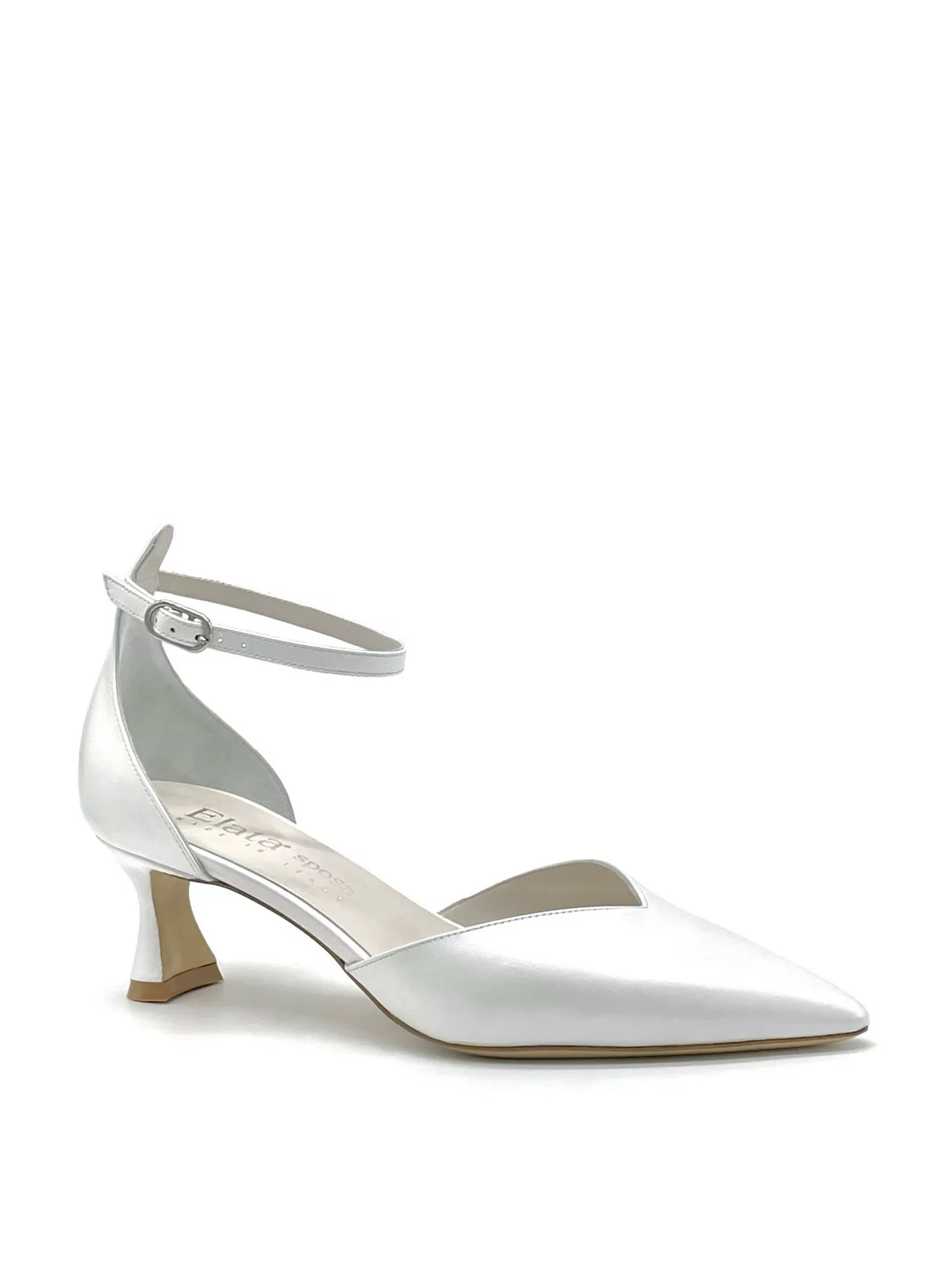 White pearl leather D’orsay with ankle strap. Leather lining, leather sole. 5,