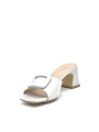 White leather mule. Leather lining, leather sole. 5,5 cm heel.