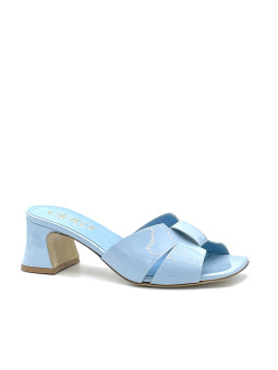 Light blue patent mule. Leather lining ,leather sole. 5,5 cm heel.