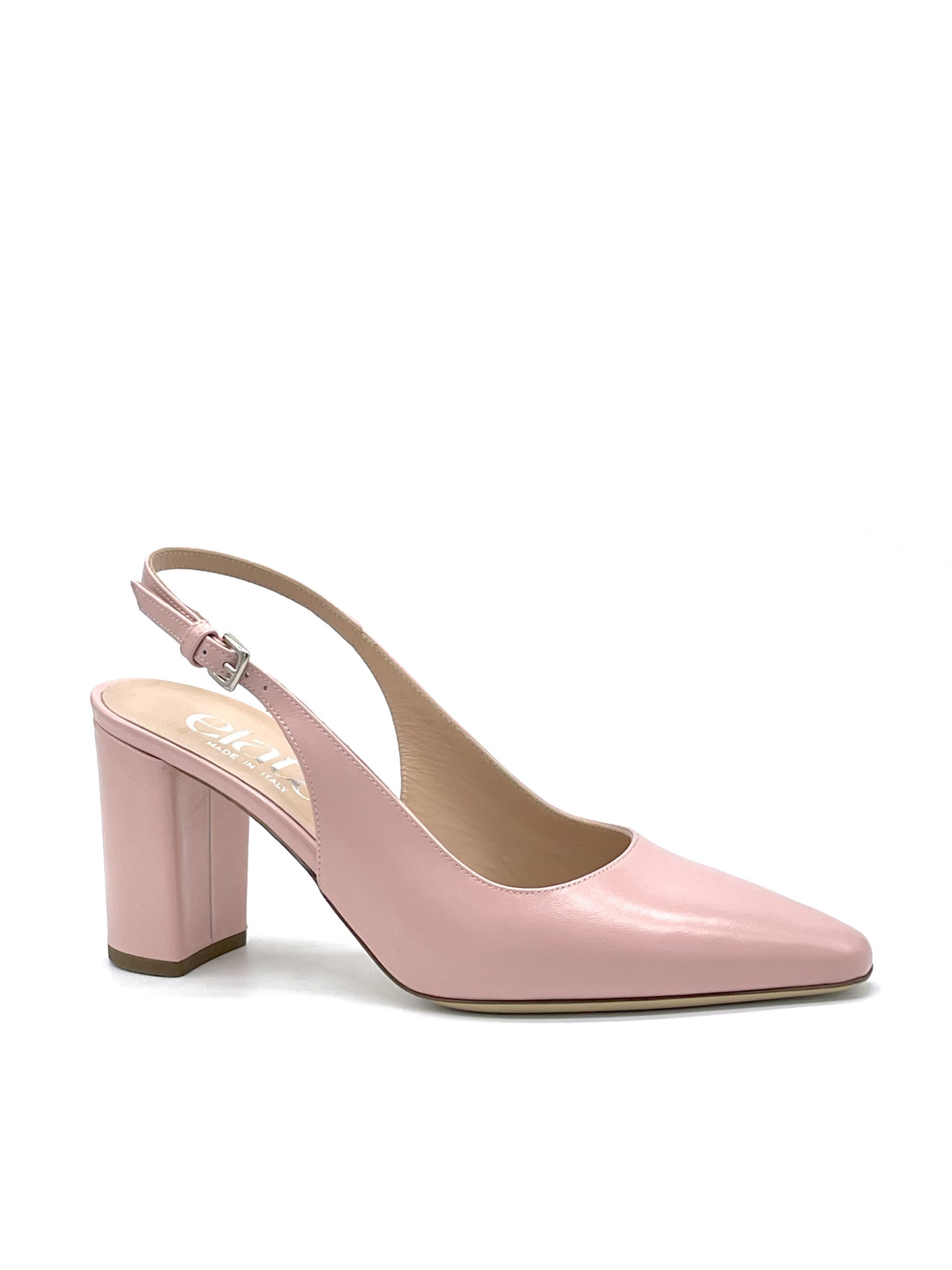 Pink leather slingback. Leather lining, leather sole. 7,5 cm heel.