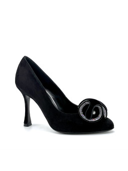 Black suede pump and floral accessory with rhinestones and pearl. Leather lining