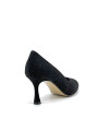 Black fabric pump. Leather lining, leather and rubber sole. 7,5 cm heel.