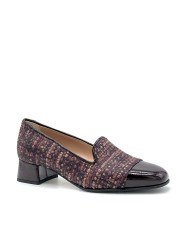 Plum patent and tweed fabric moccasin with soft insole. Leather lining, leather 