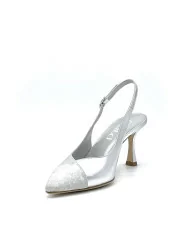 Silver satin effect chenille and leather slingback. Leather lining, leather sole