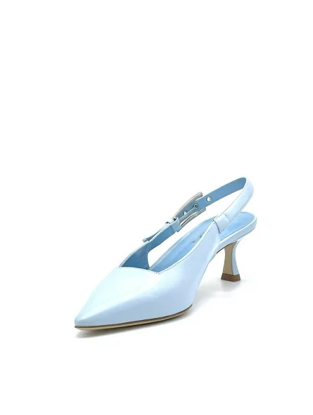 Light blue leather slingback with silver buckle. Leather lining, leather sole. 5