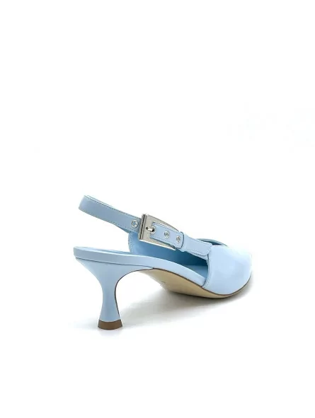 Light blue leather slingback with silver buckle. Leather lining, leather sole. 5