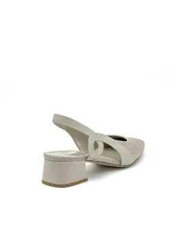 Slingback in tessuto nido d’ape beige e pelle tortora. Fodera in pelle, suola 