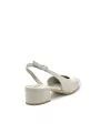 Slingback in pelle tortora e pelle laminata argento. Fodera in pelle, suola in c