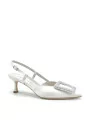 White silk slingback with jewel buckle. Leather lining, leather sole. 5,5 cm hee