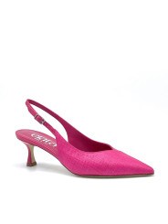 Fuchsia raffia and leather fabric slingback. Leather lining, leather sole. 5,5 c