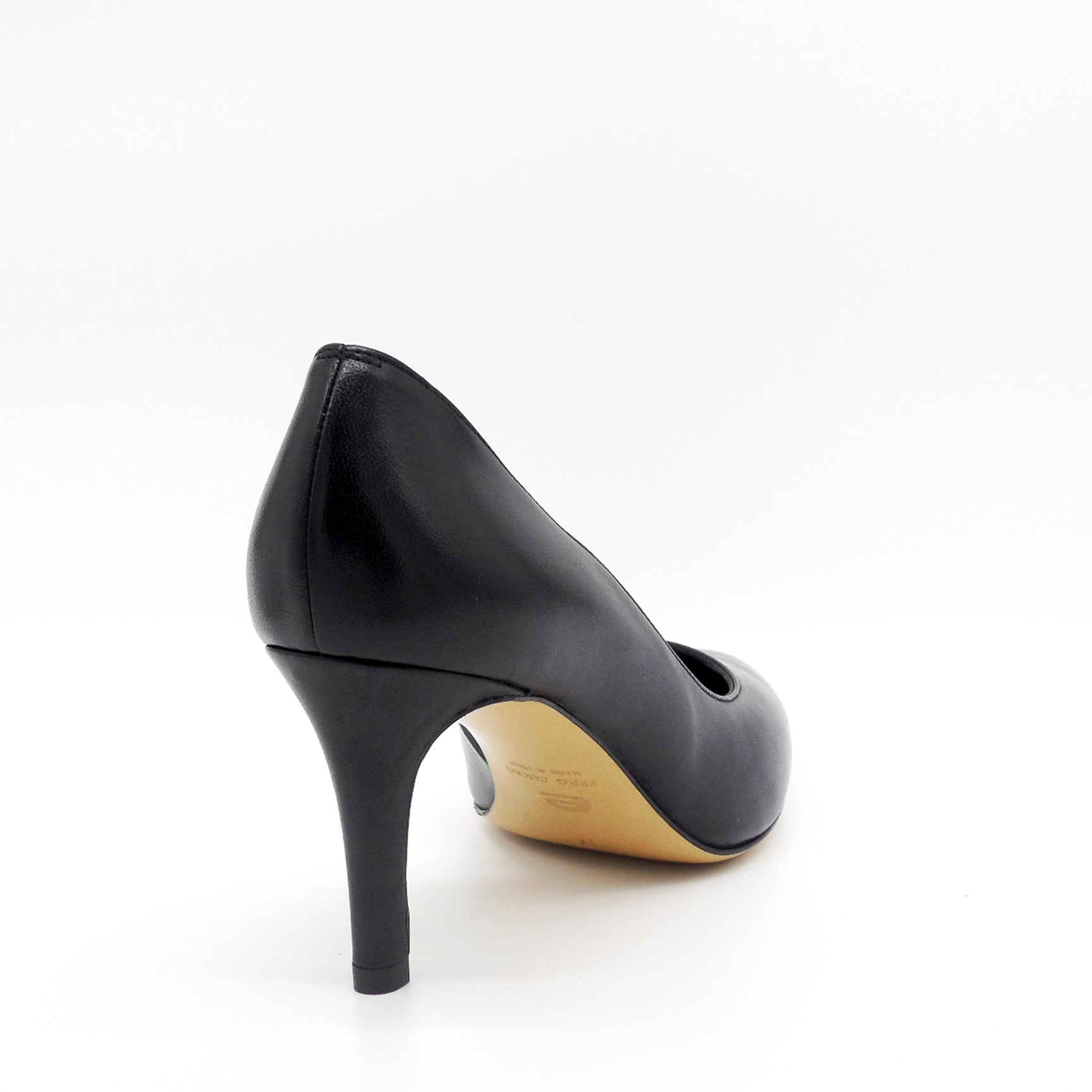 Black leather pump open from the inside - Cod. 17142