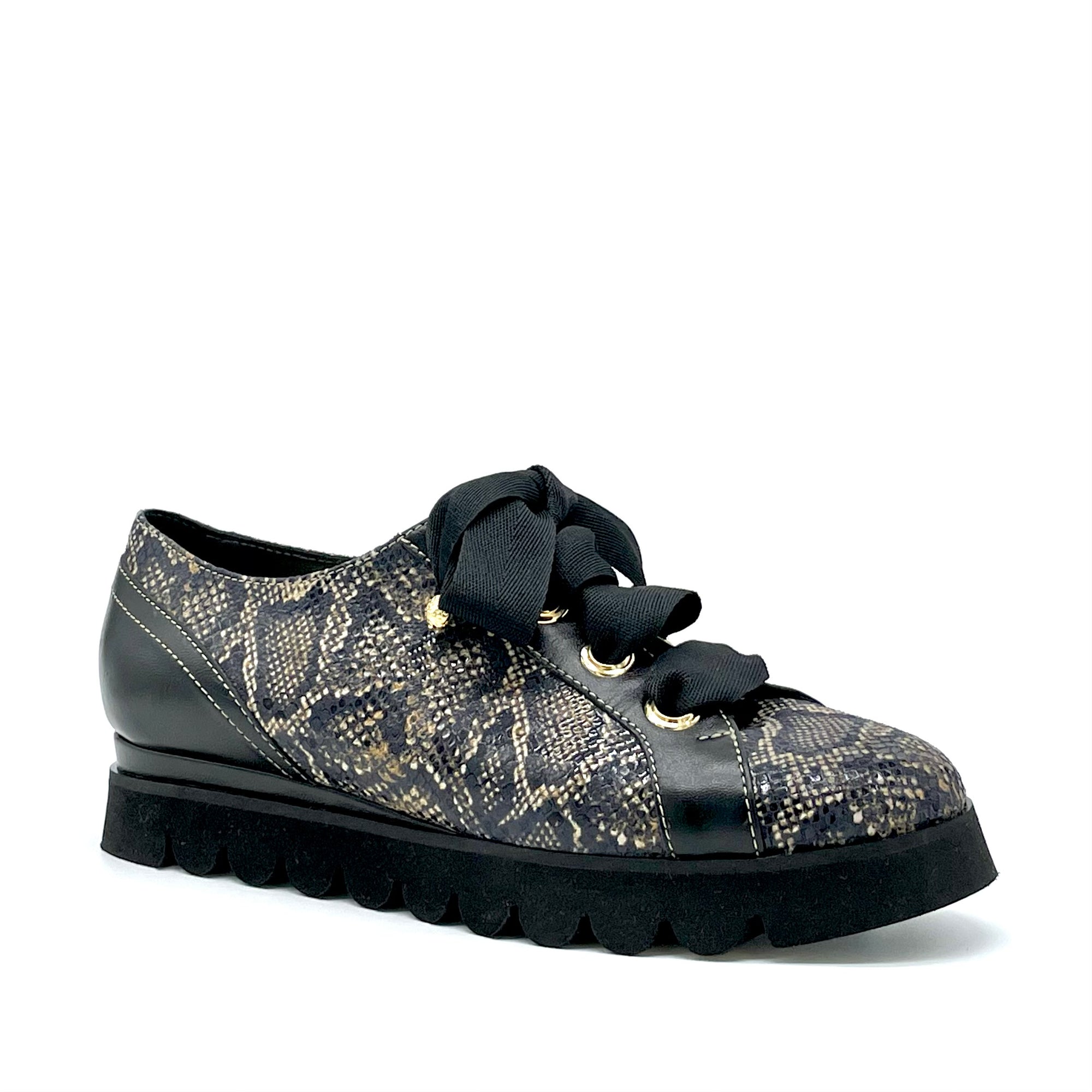 Scarpa allacciata in pelle pitonata e nappa nera - Cod. 59536-1