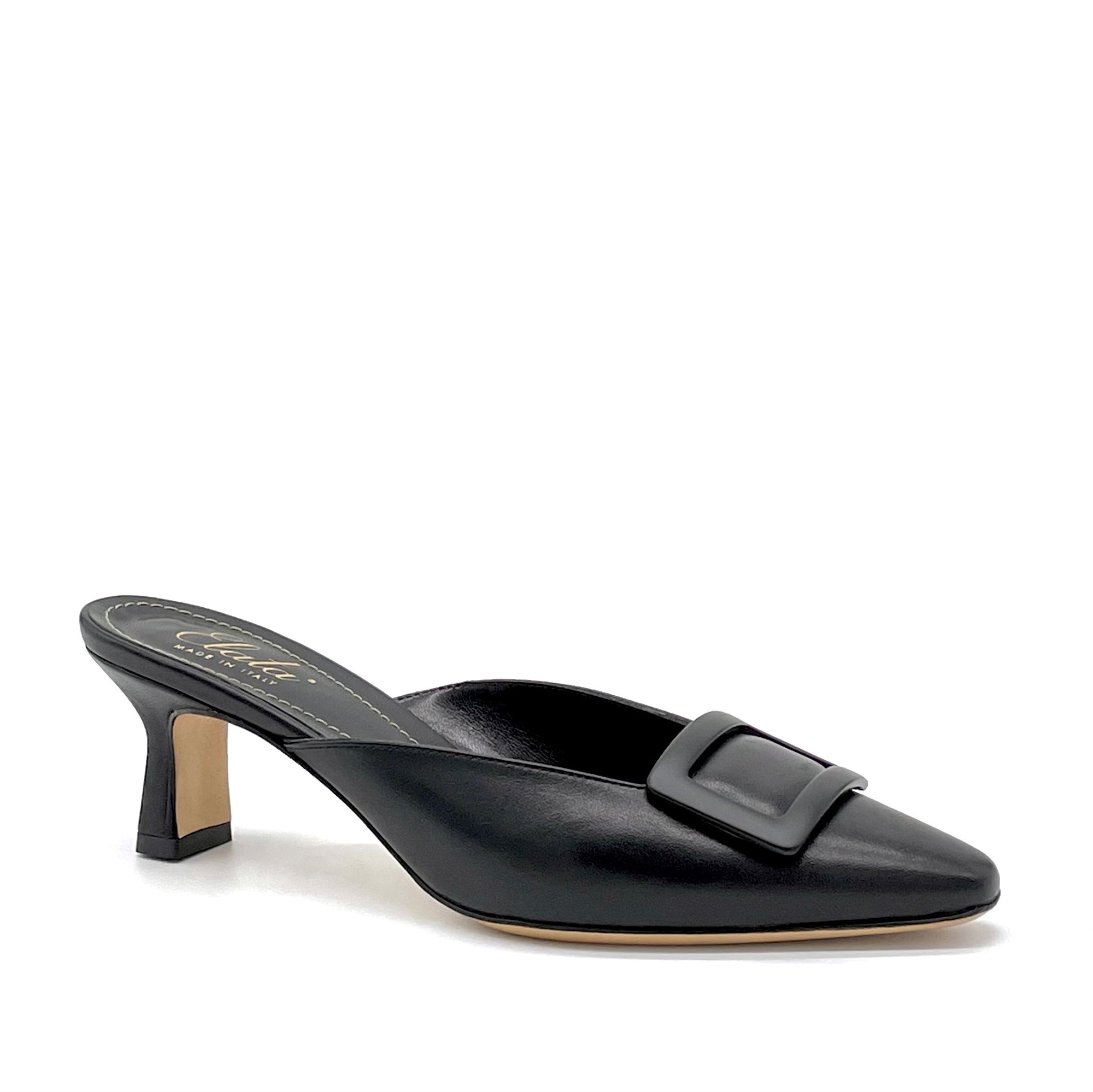 Sabot in pelle nera con accessorio “buckle” - Cod. 11156B