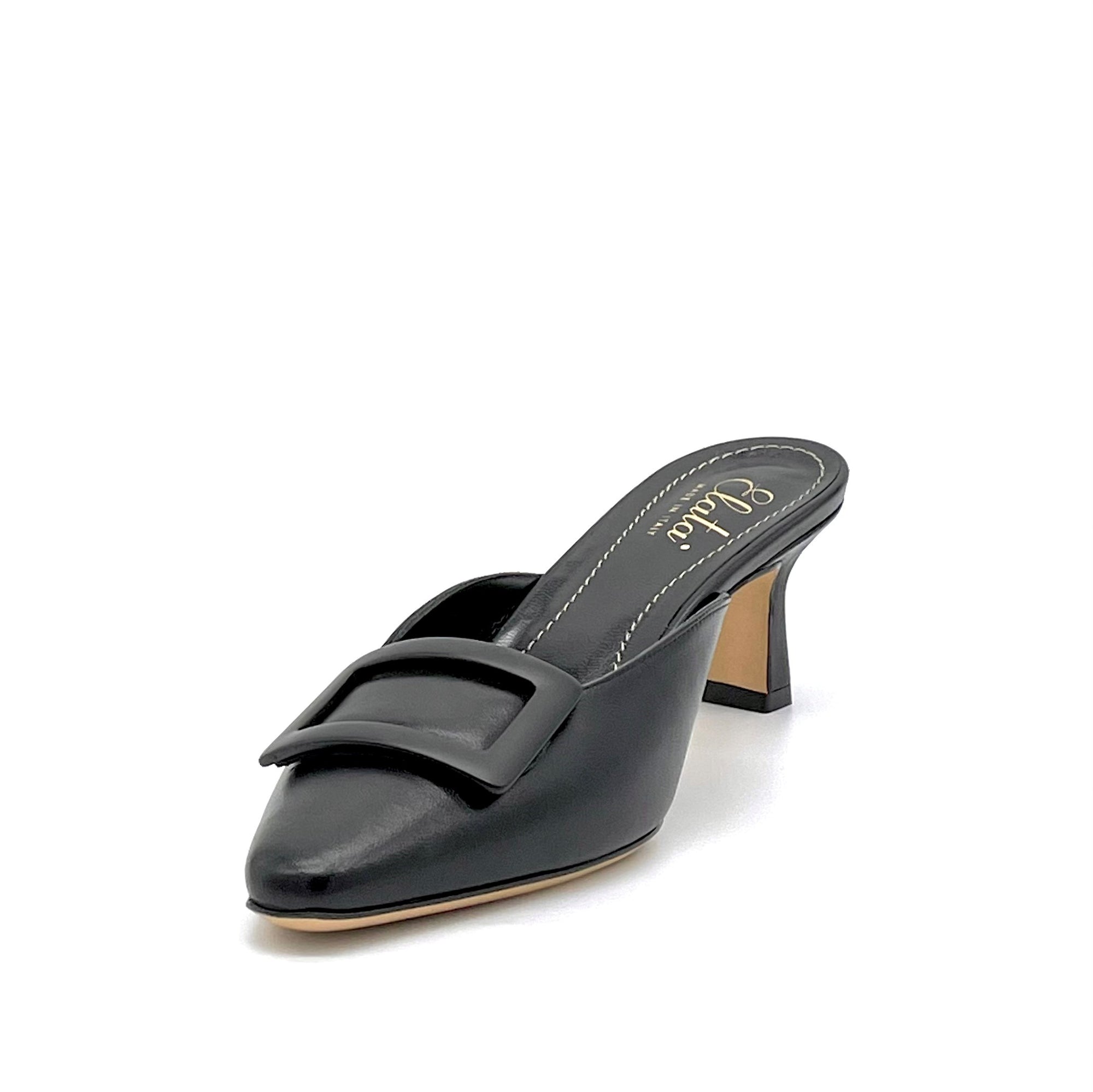 Sabot in pelle nera con accessorio “buckle” - Cod. 11156B