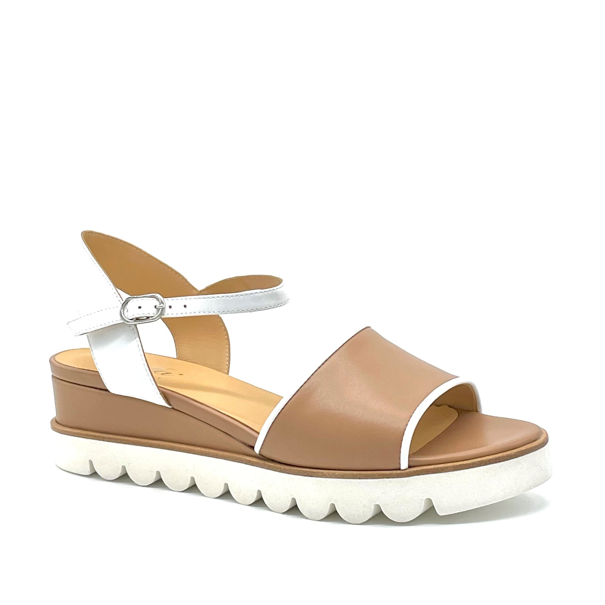 AESTAS Dark beige and white leather sandal - Cod. 11163B