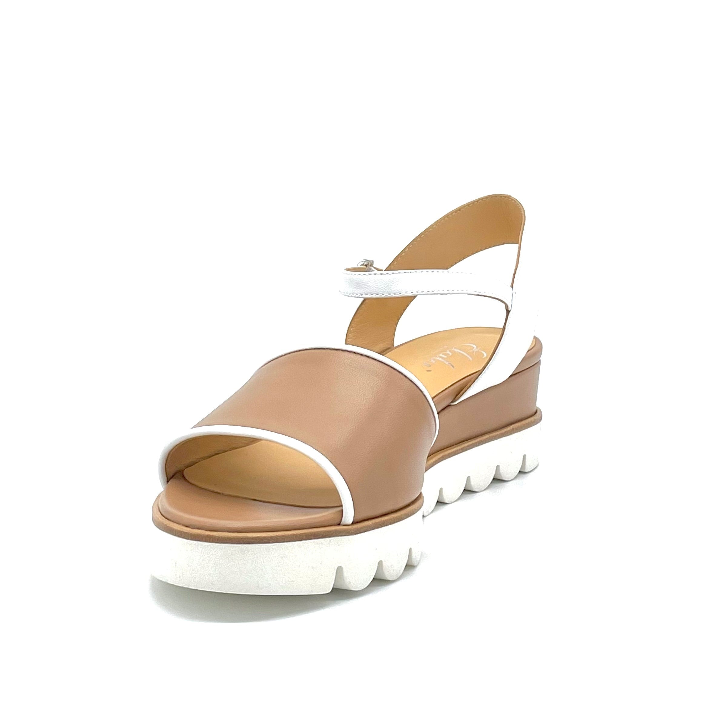 AESTAS Sandalo in pelle beige scuro e bianca - Cod. 11163B