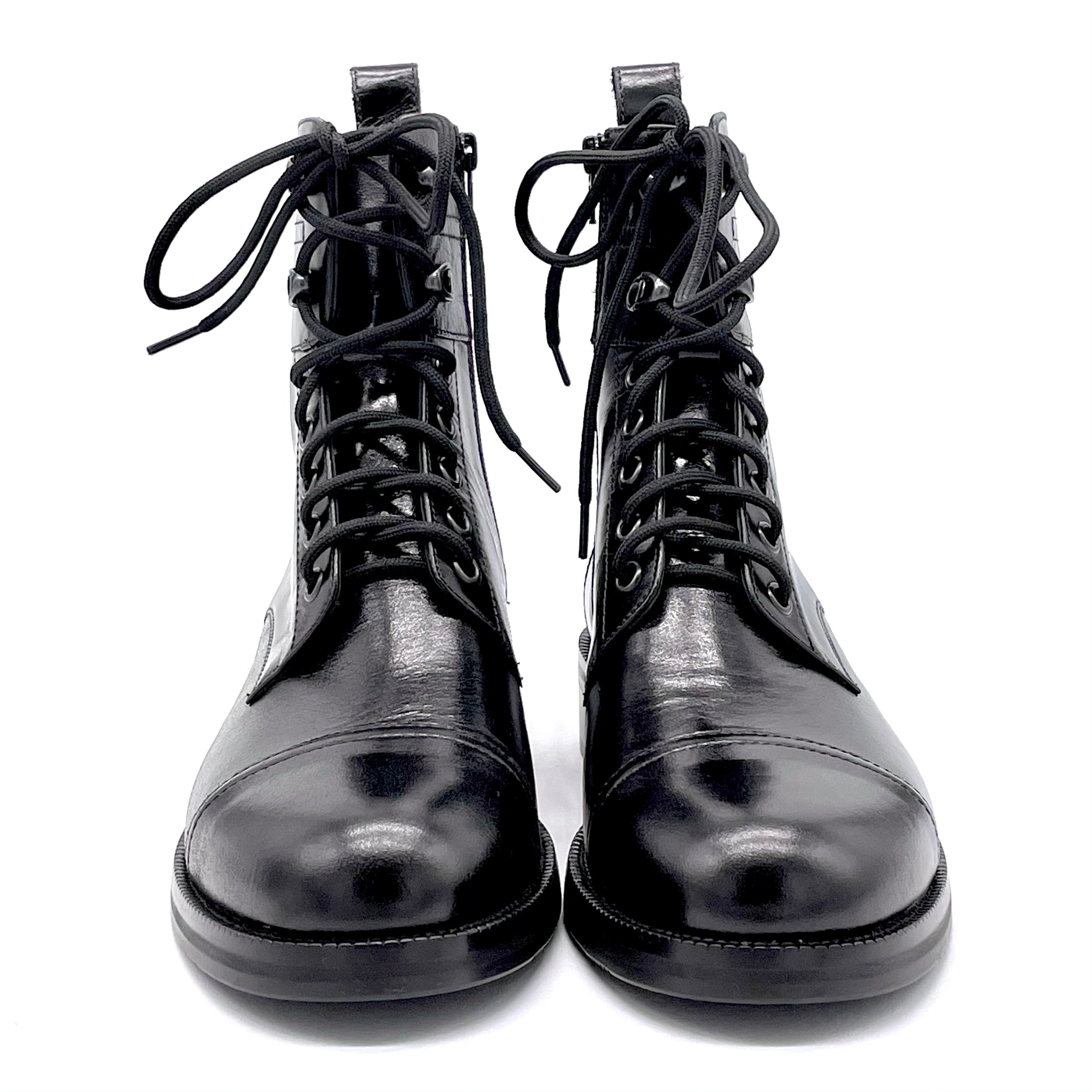 Stivaletto allacciato in pelle nera - Cod. 51529