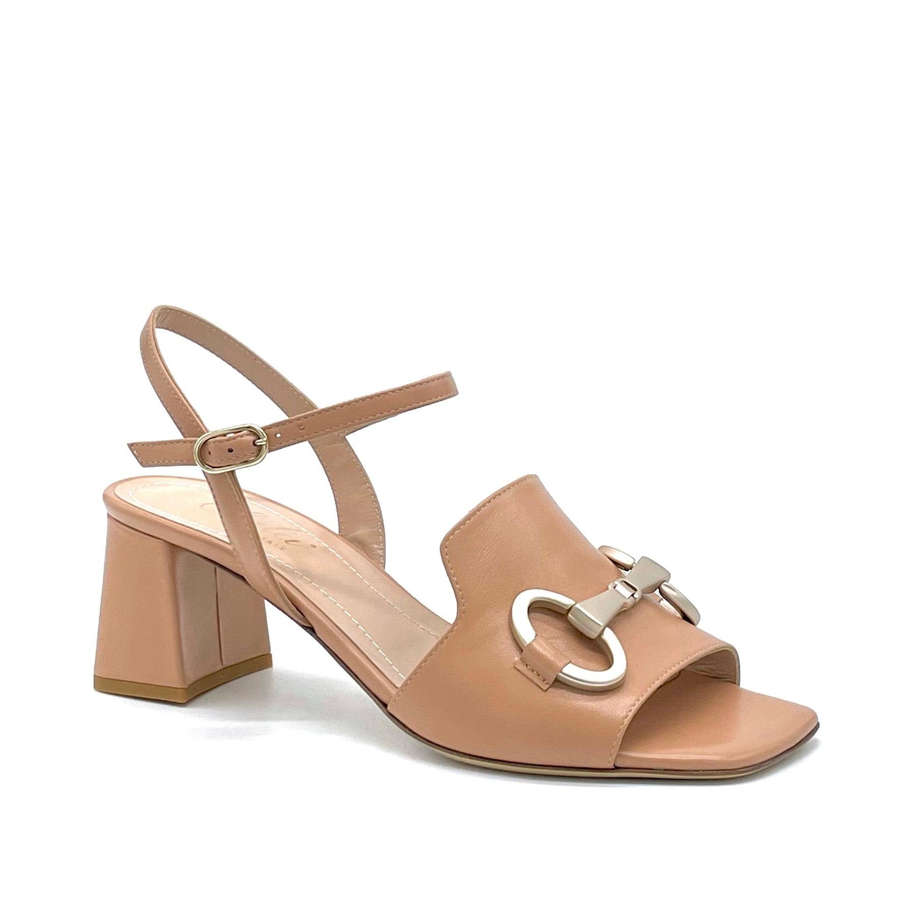 Sandalo in pelle color cuoio con morsetto - Cod. 12128_2