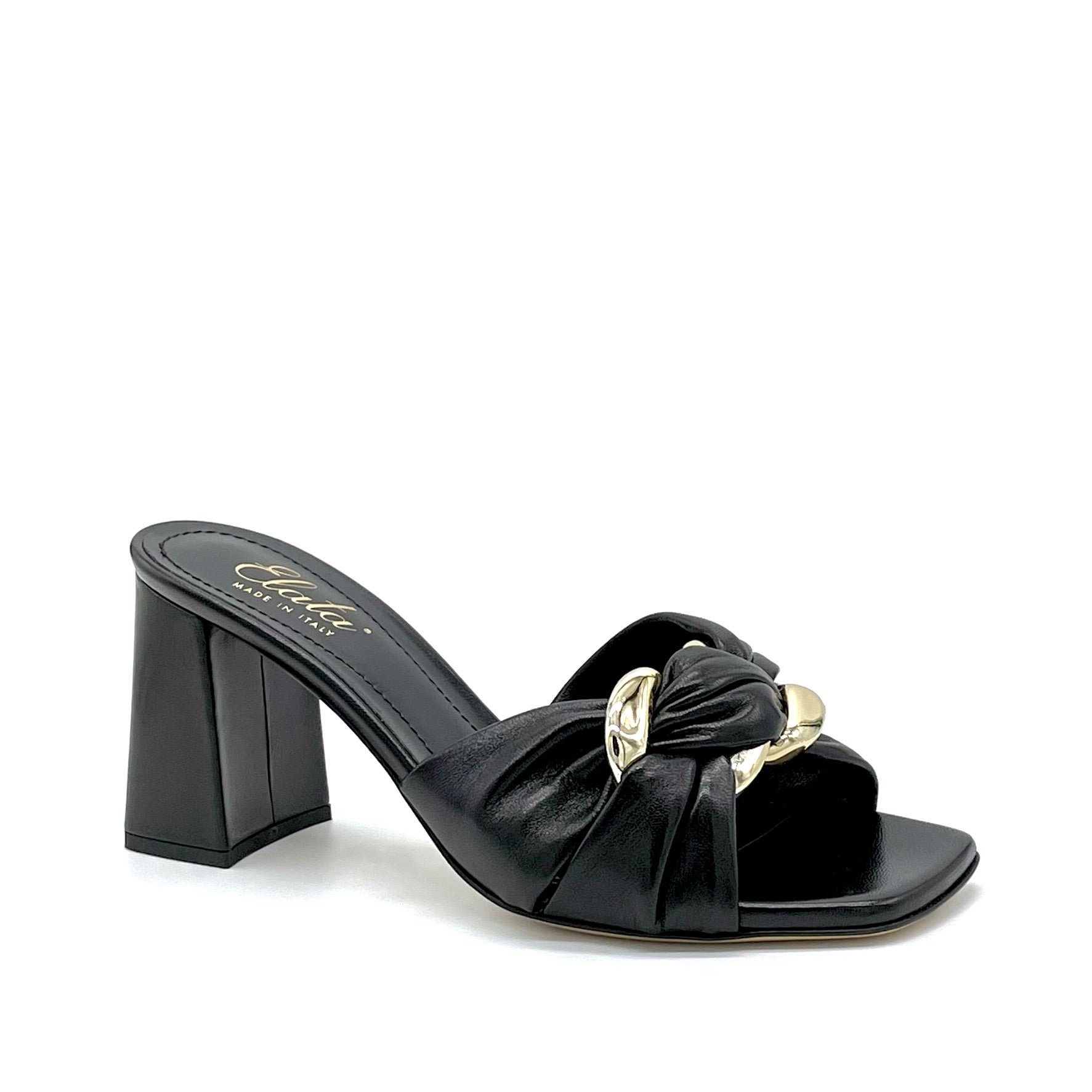 Mule in pelle nera con accessorio dorato - Cod. 12126_2