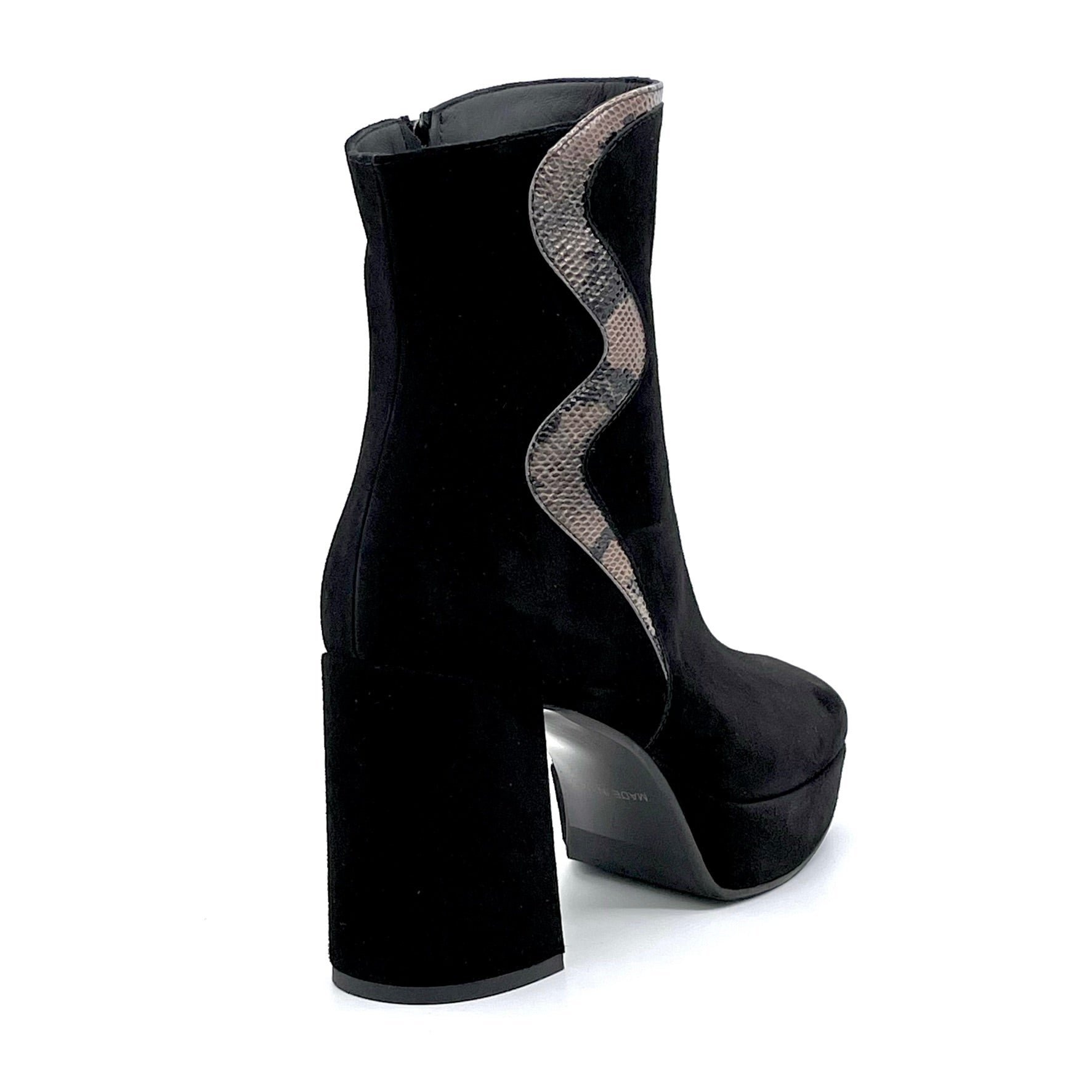 Black suede boot with brown printed leather insert - Cod. 52501