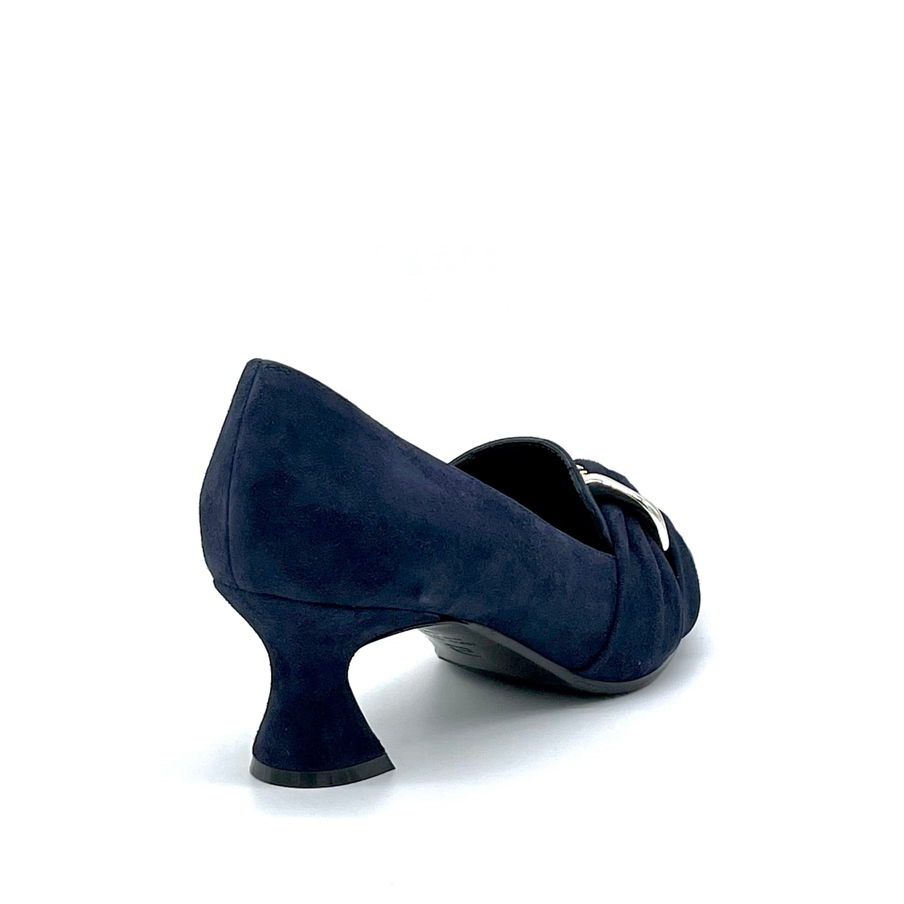 Décolleté in camoscio blu e accessorio platino - Cod. 52510