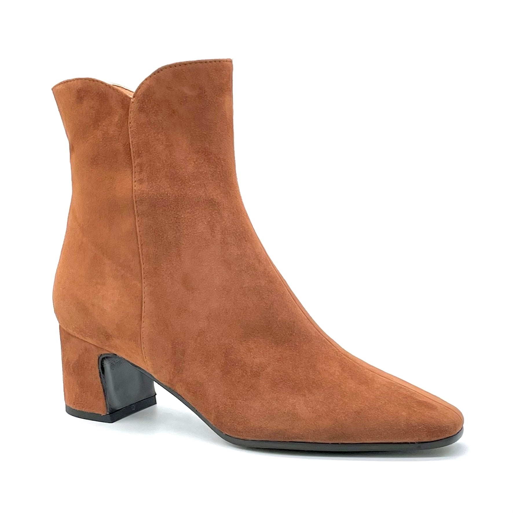 Stivaletto in camoscio caramello - Cod. 52515