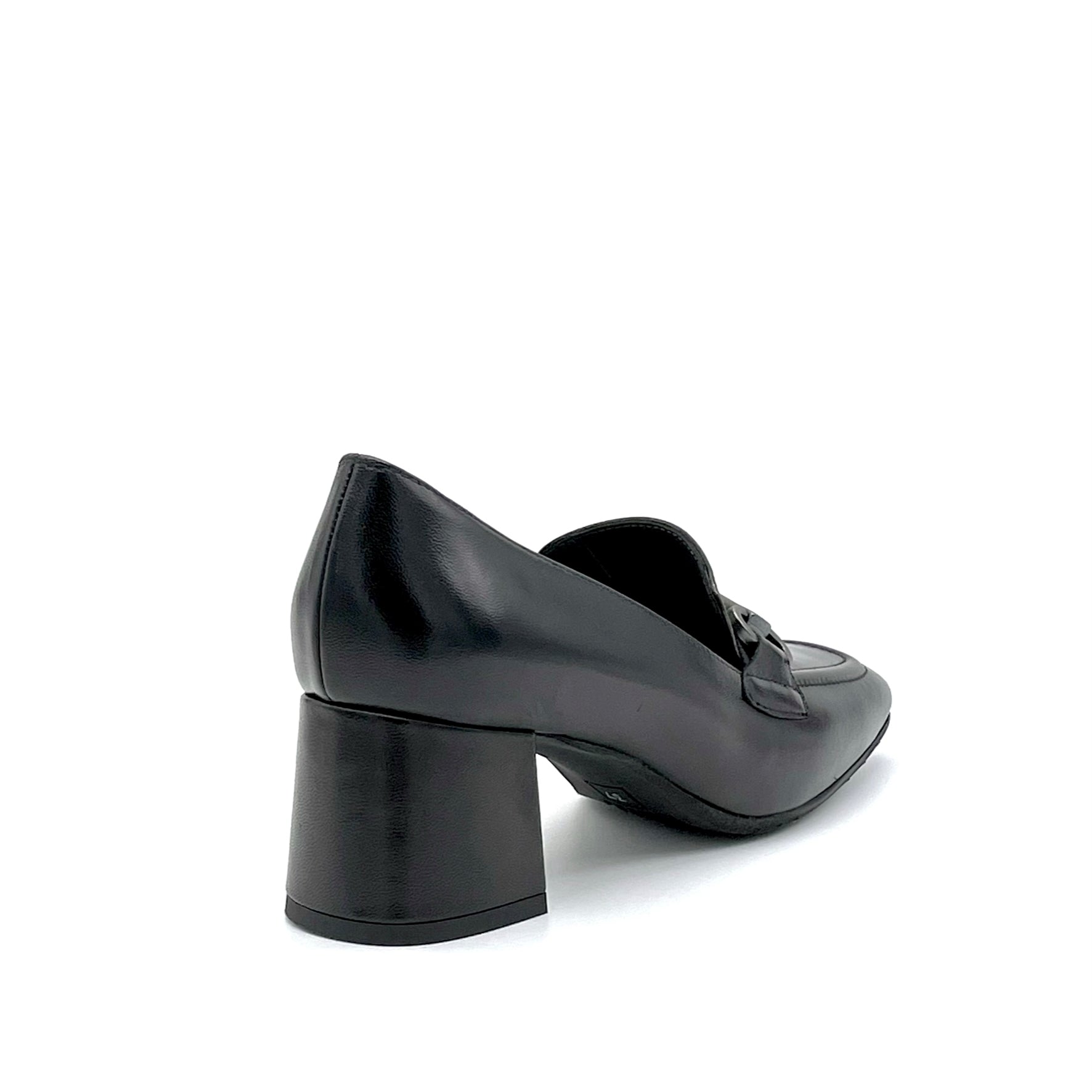 Mocassino in pelle nera con morsetto e nastrino in gros grain - Cod. 52525