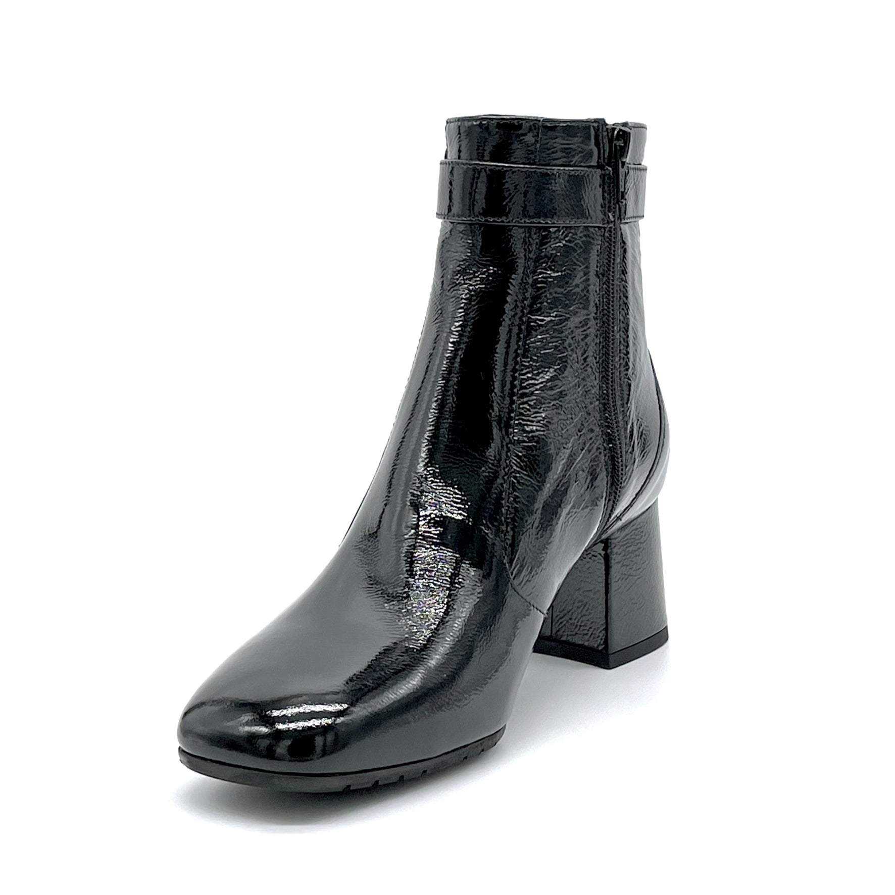 Black patent leather with creased effect and covered buckle boot - Cod. 52527