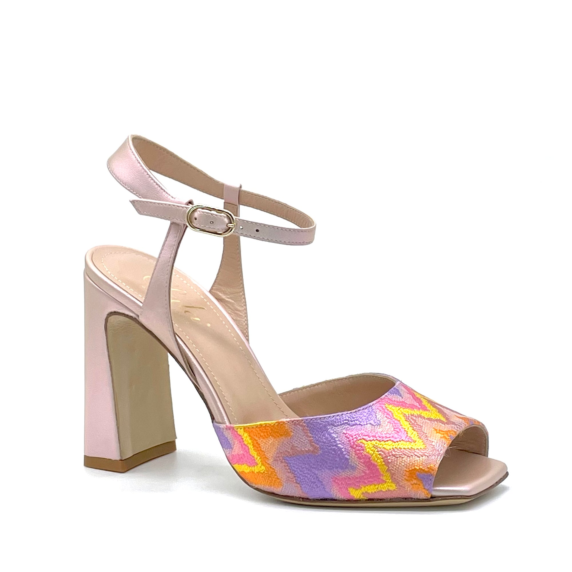 Sandalo in pelle cangiante rosa e tessuto multicolor – Cod. 13105