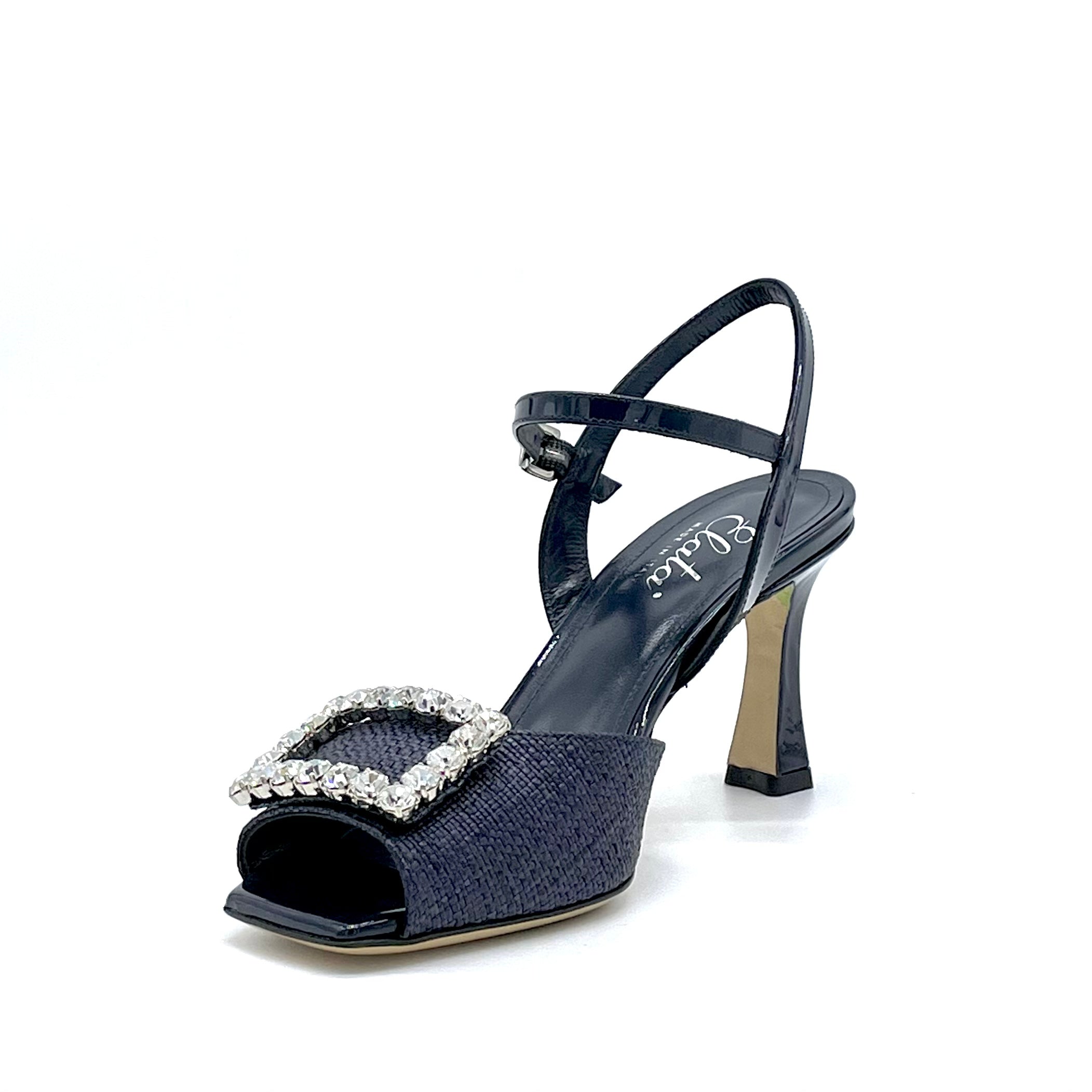 Sandalo in vernice e tessuto di rafia blu con fibbia gioiello – Cod. 13110