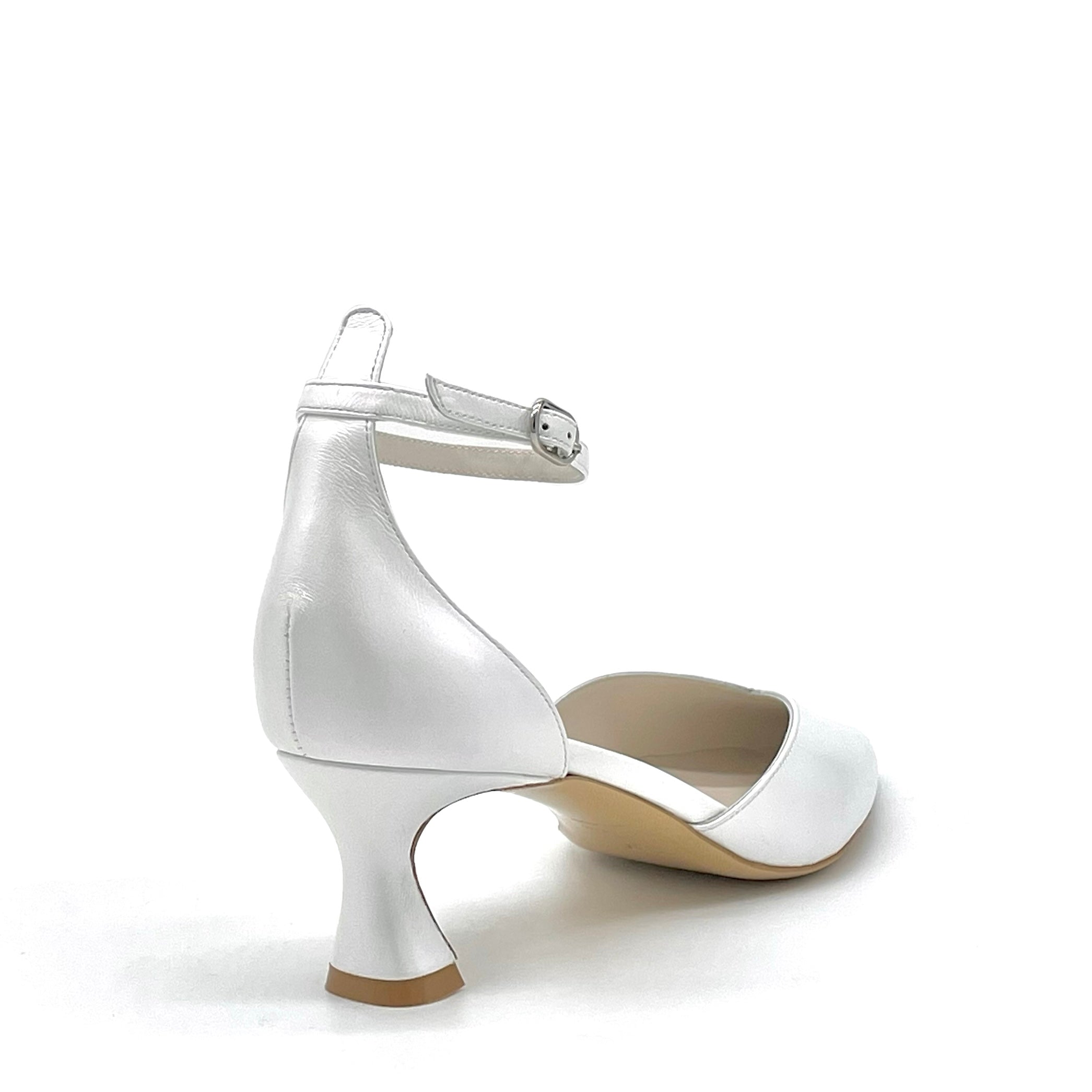 White pearl leather D’orsay with ankle strap – Cod. S2439