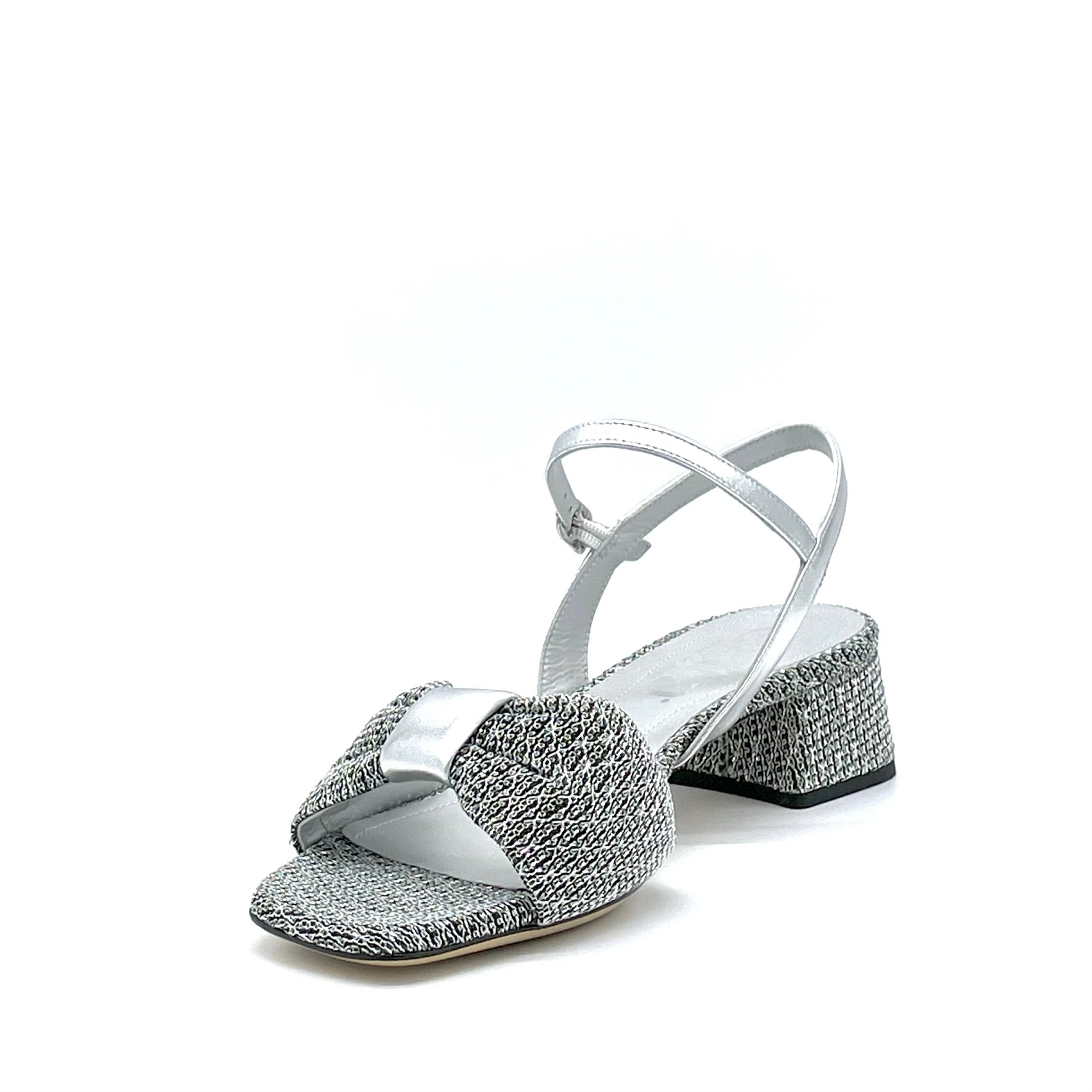 Silver laminate fabric and leather sandal – Cod. 14130