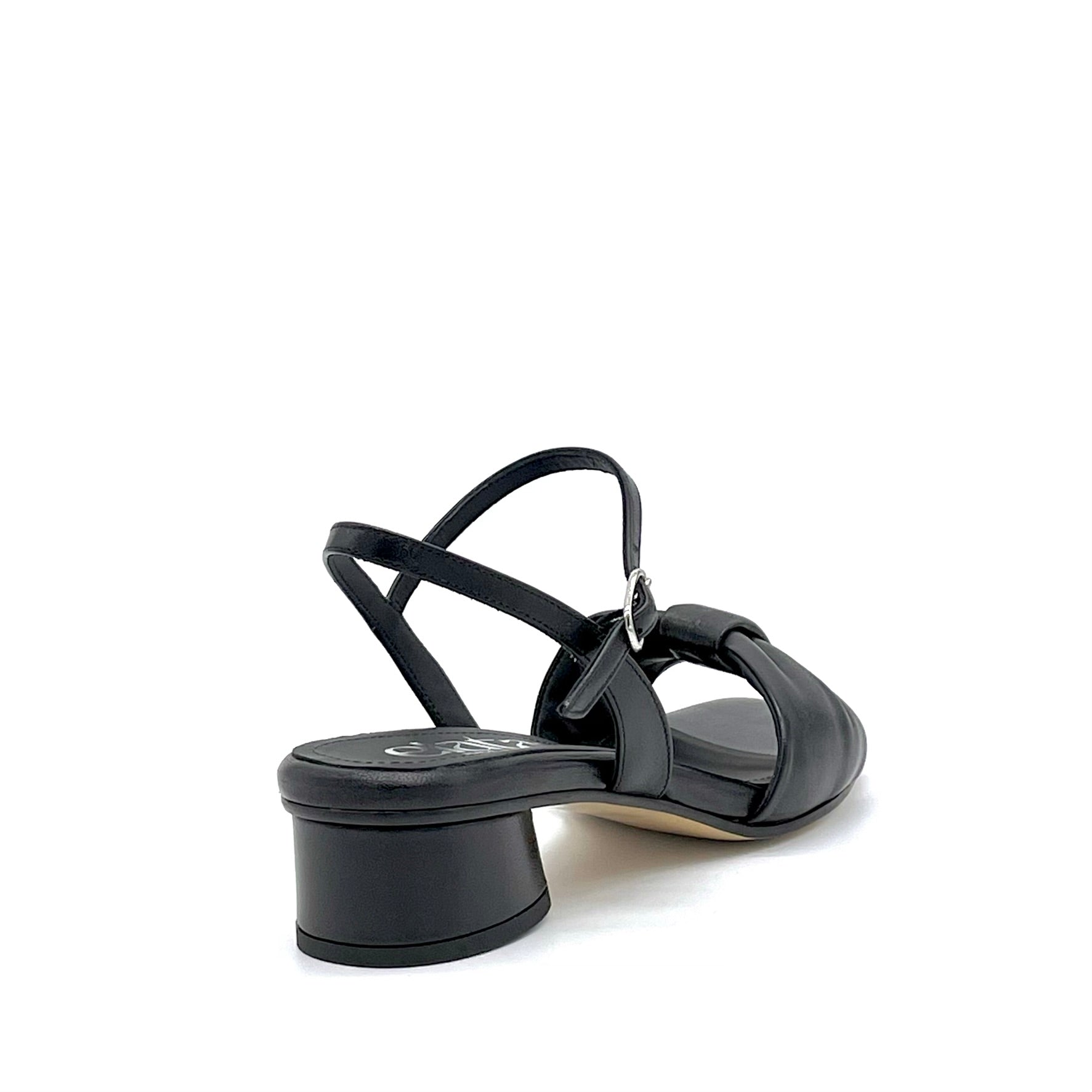 Sandalo in pelle nera e soletta piuma – Cod. 14189